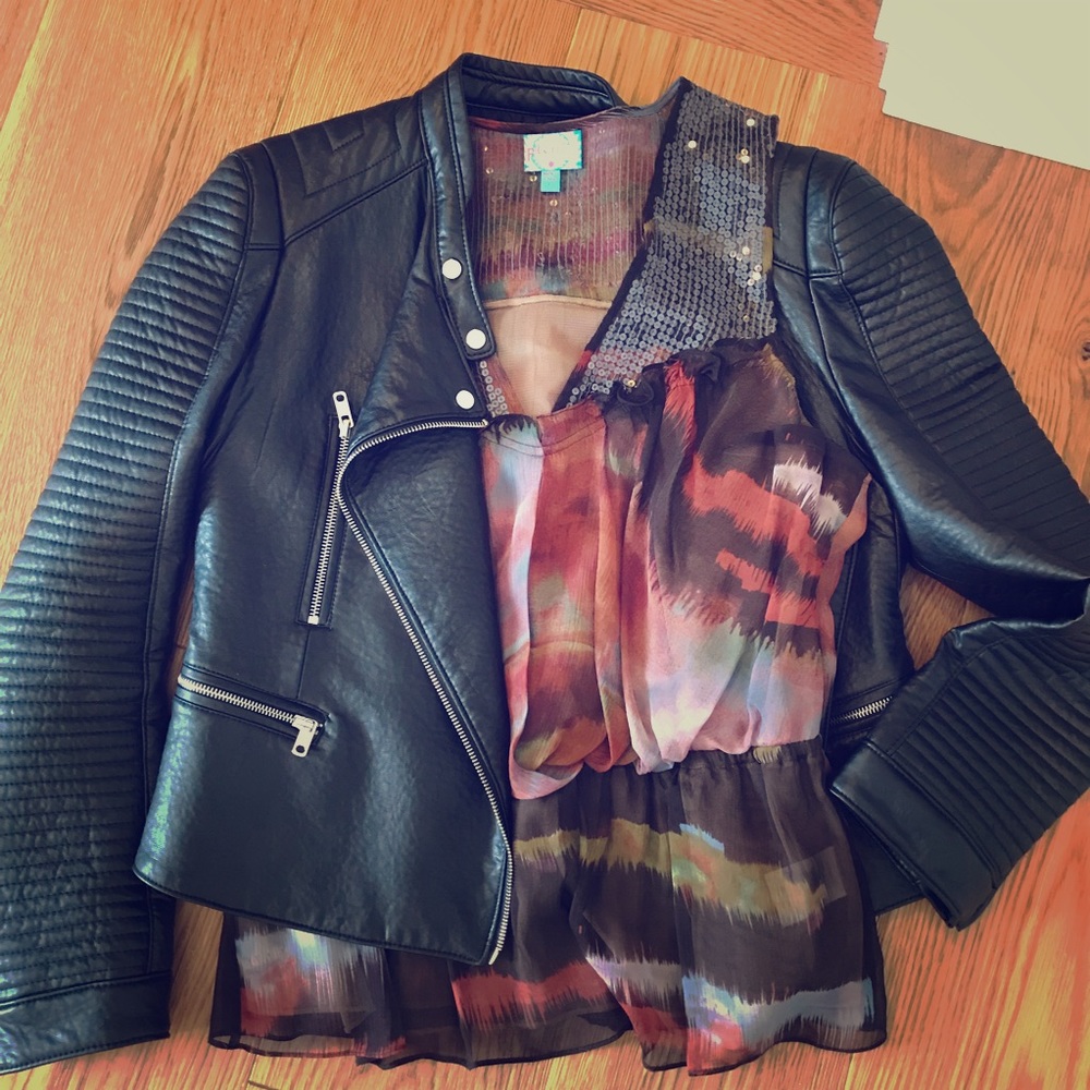 100% Silk sleeveless peplum top